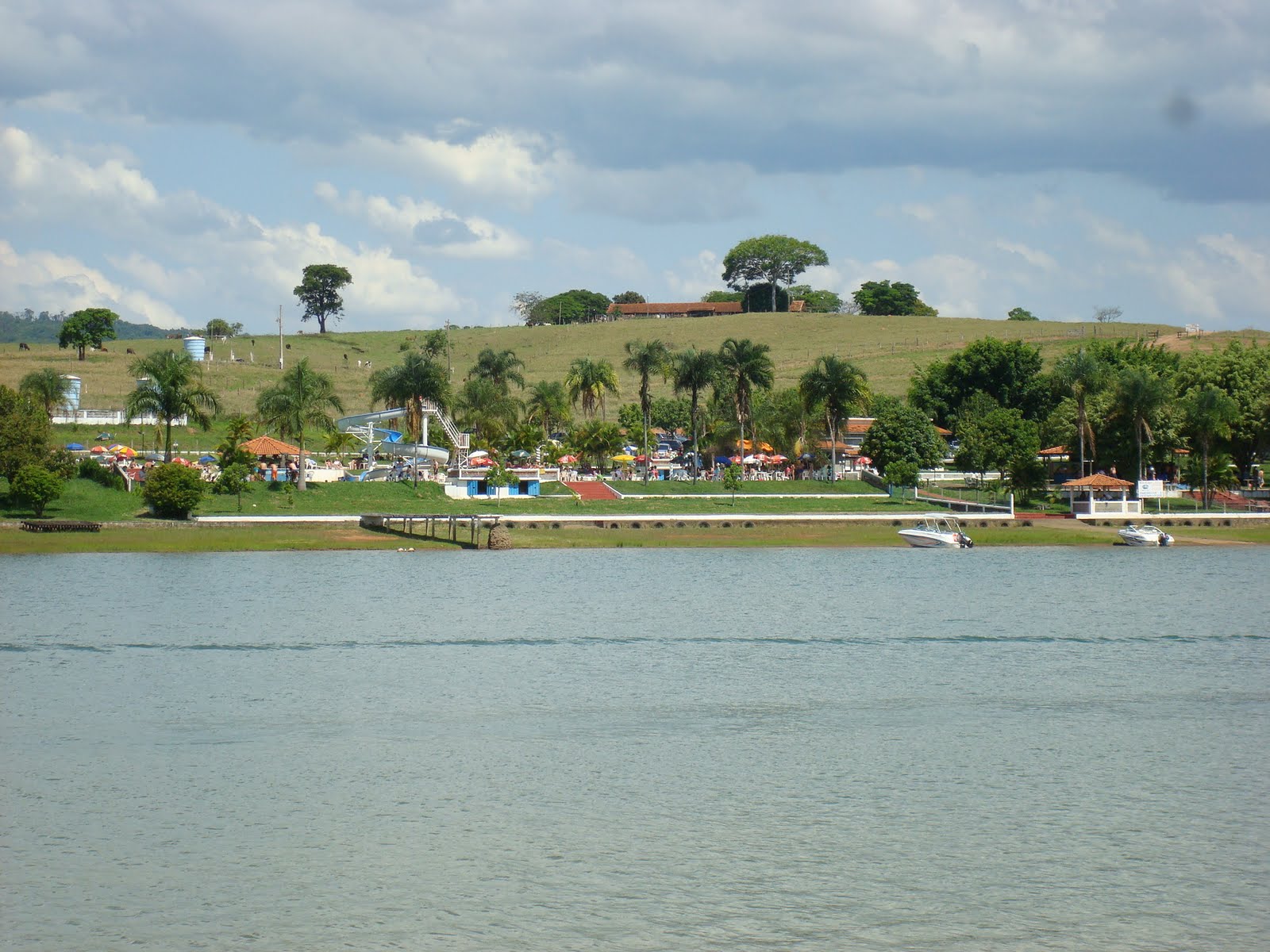 Ibiraci Minas Gerais fonte: www.guiadoturista.net
