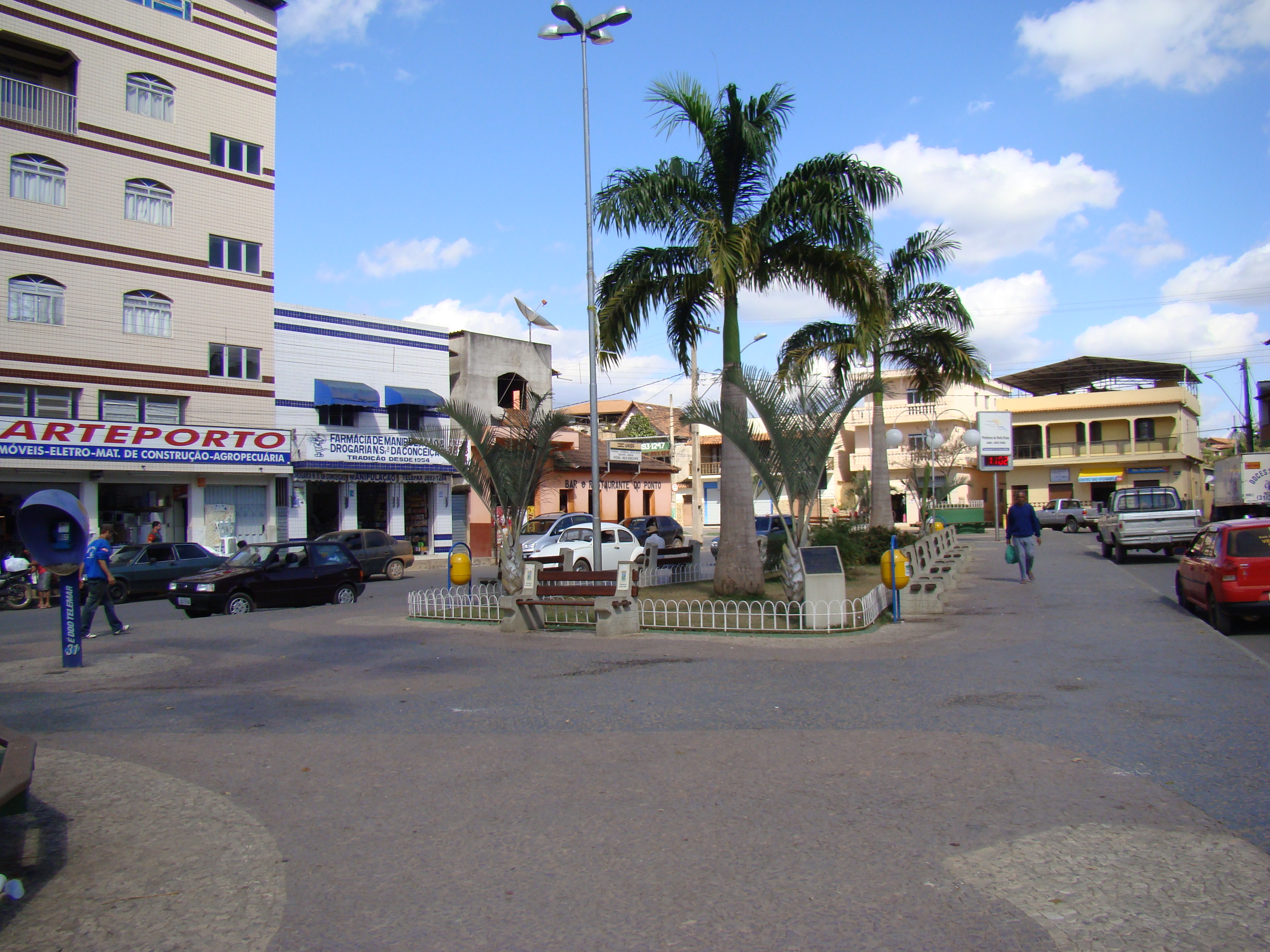 Porto Firme Minas Gerais fonte: www.guiadoturista.net Fonte: www.guiadoturista.net